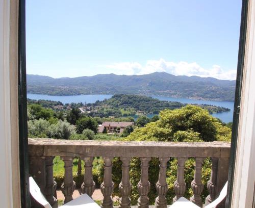Miasino Apartamento | Bellavista in palazzo storico e deliziosa vista lago!