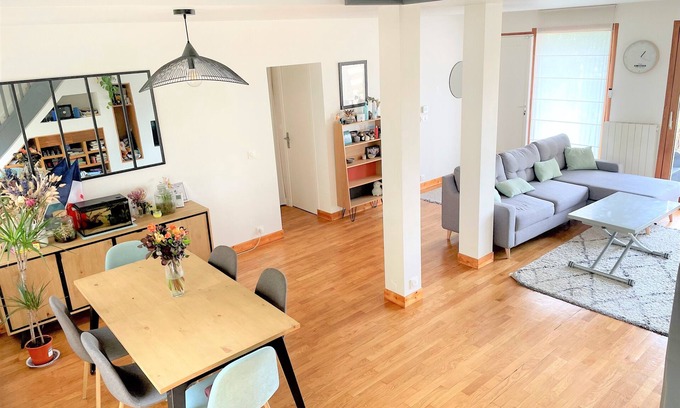Cachan Casa | Belle et Grande Maison de 5 Chambres Avec Jardin et Terrasses- Paris Sud Cachan