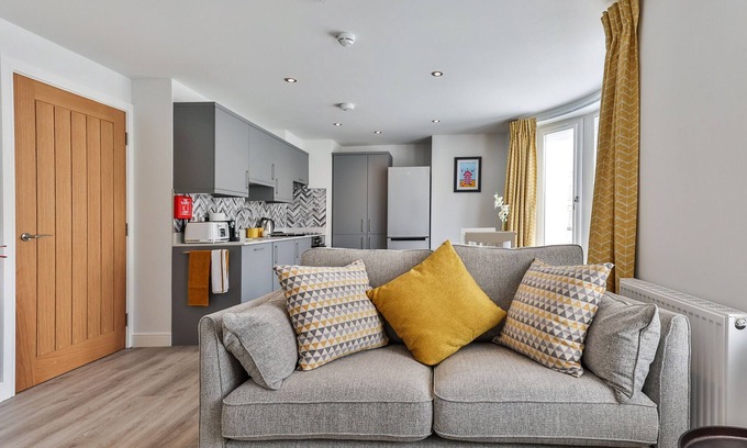 Muston Apartamento | 13 Belle House - Apartment 1