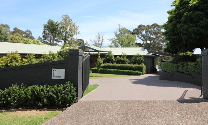 Wolumla Casa | Bellevue Haven - 1 bedroom, pet friendly apartment away from it all. 2+ nights