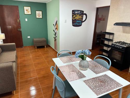 San Miguel Apartamento | Bello depa San Miguel 3 camas 2 tv smart terraza