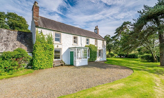 Castle Douglas Cabaña | Bellrigg - a house that sleeps 8 guests in 4 bedrooms