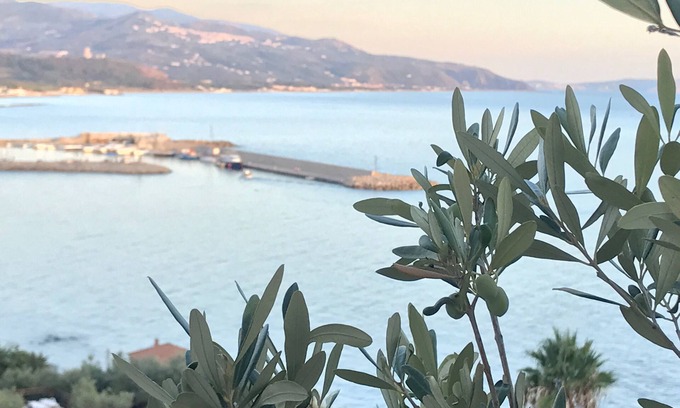 Marina di Casal Velino Apartamento | Casa de vacaciones con vistas al mar en Cilentovacaciones de verano junto al mar en cilento italia