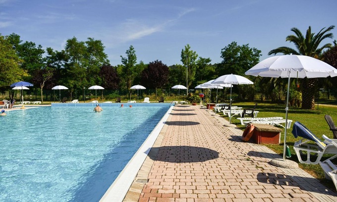 Marina di Altidona Casa | Casa móvil con encanto en Altidona con piscina comunitaria
