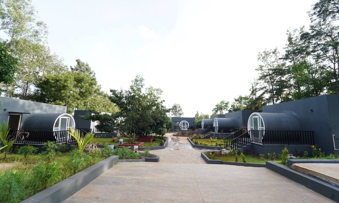 Tumkur Hotel | Benchkal Resort