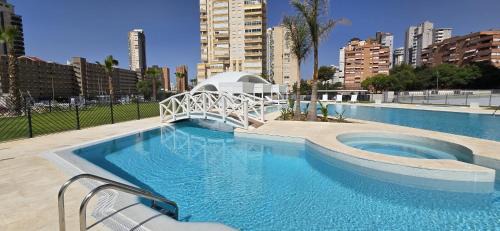 Cala Apartamento | BENIDORM BEACH 2 dormitorios - Fincas Arena