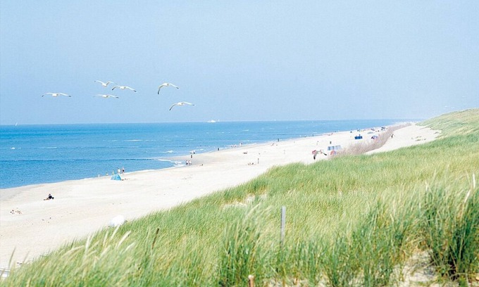 Bergen Hotel | Bergen Getaway | Cozy Haven w/ On-Site Dining | Dunes, Nature & Beach Escape