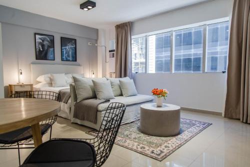 Balvanera Apartamento | Berilo Luminous Studio