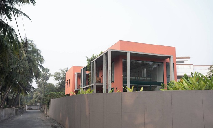 Dumas Villa | Best farmhouse in Surat Dumas Airport Road, Couples, Parties, Families, Picnics.