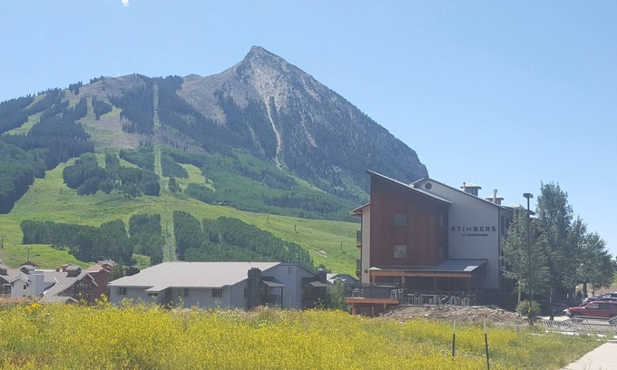 Crested Butte Condominio | La mejor vista de la montaña - Mt. CB Condo - 2B / 1BA