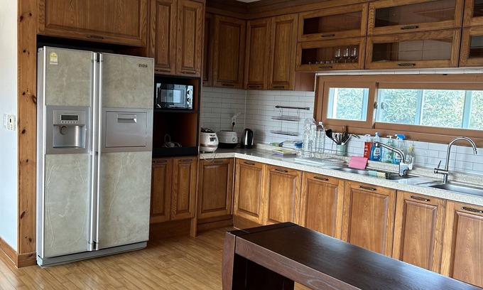 Andeok Casa | Betta's Homestay