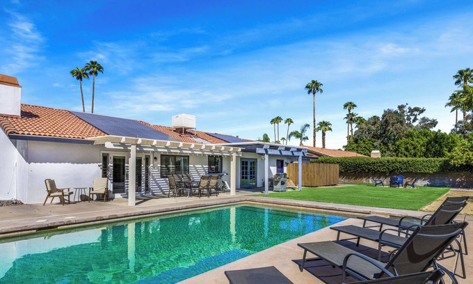 Araby Casa | Beverly Chills - A Ryson Property