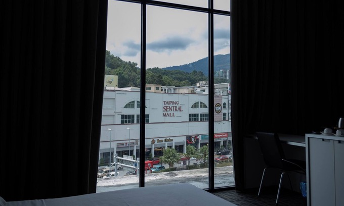 Larut Hotel | Beverly Hotel