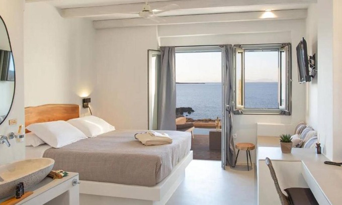 Naousa Apartamento | BH181 - C - Suite Paros