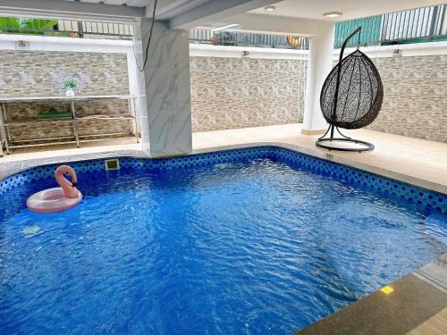 Phuoc Long Villa | Biệt thự phố, hồ bơi