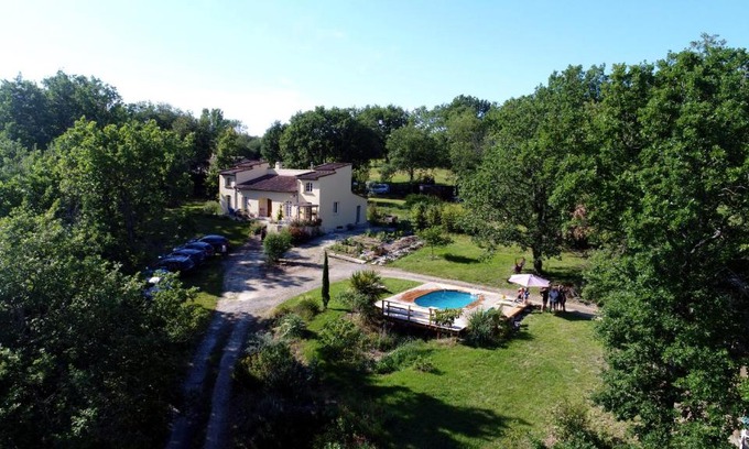 Pelleport Casa | Bienvenue dans notre petit paradis