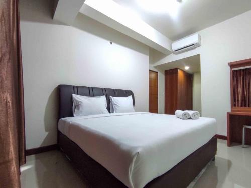 Panakkukang Apartamento | Big and Comfy 3BR at Vida View Apartement By Travelio