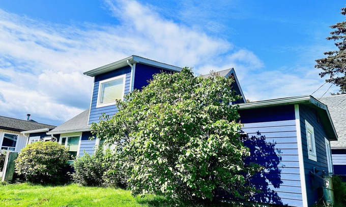 Kodiak Casa | Big Bear: Spacious 4-Bedroom Near the Ocean