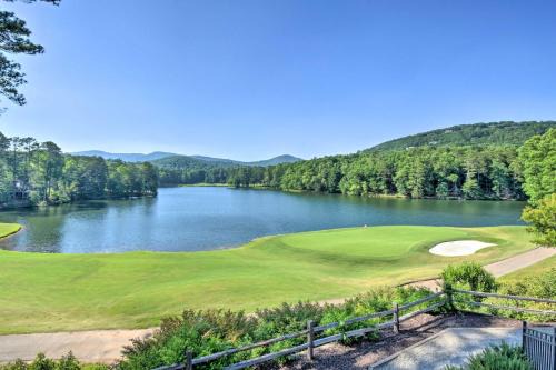 Big Canoe Casa | Big Canoe Retreat with Deck and Golf Course Views