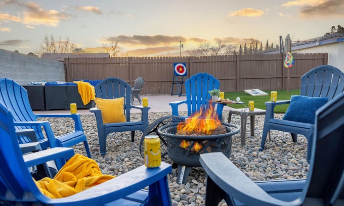 Page Casa | Big estate/3 Kings/2 private yards/Grill/Games/Fire pit & table/Dogs welcome