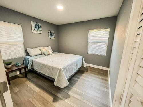 Tampa Heights Apartamento | Big home near Ybor city Fl aquarium