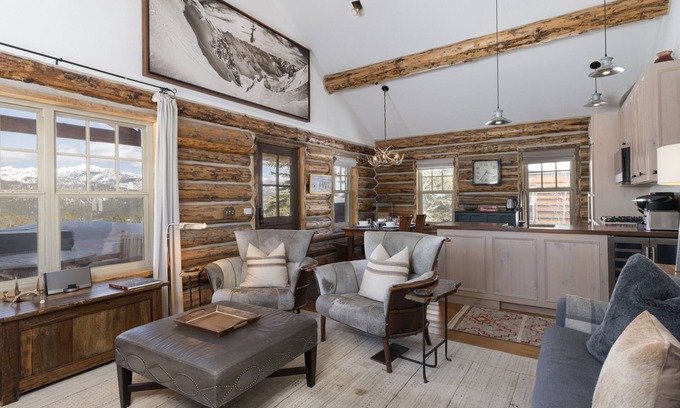 Big Sky Cabina | Cowboy Heaven Cabin 11 Derringer