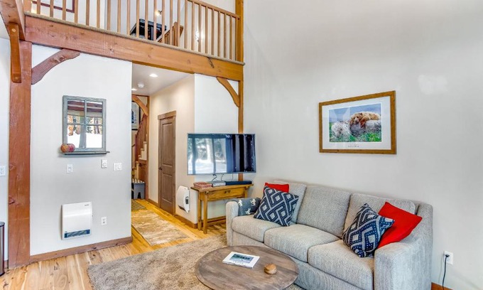 McCall Casa | Birch Hole #4