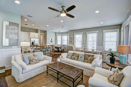 Santa Rosa Beach Casa | Birds of Paradise