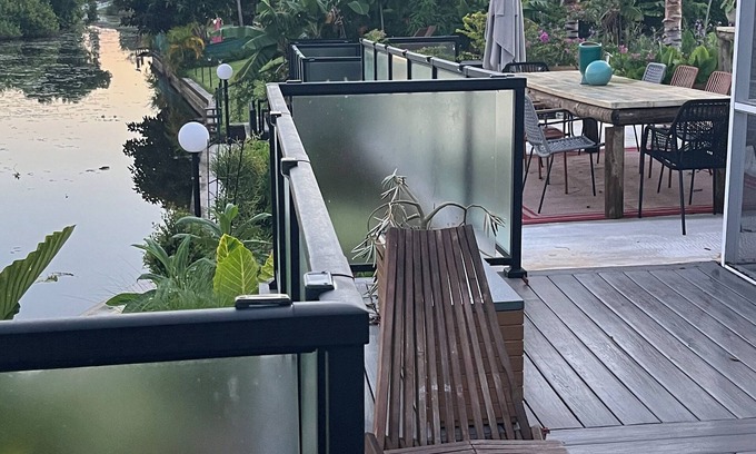 Fort Myers Casa | Birthday? Wedding? Anniversary? Reunion? Heated Pool, sleeps 13