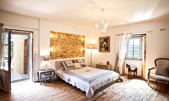 Montfort Apartamento | elegante apartamento wifi de 1600 pies cuadrados