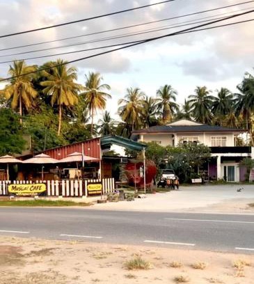 Air Hangat Casa | BlackSand Guests House Langkawi