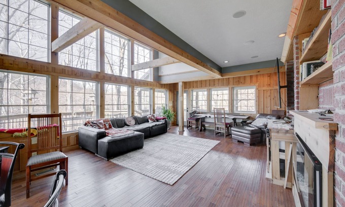 Bloomington Cabina | Bloomington Vacation Rental ~ 7 Mi to Downtown!