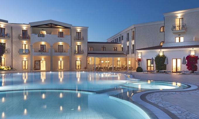 Cannigione Hotel | Blu Hotel Morisco