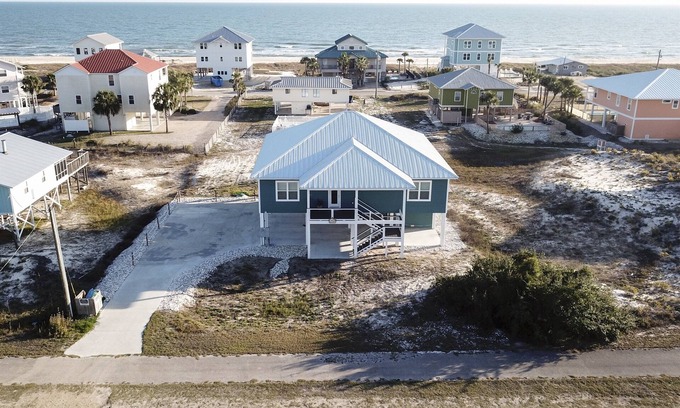 East End Casa | Blue Bayou Beach Home