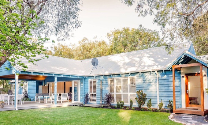 Quindalup Casa | Blue House: una calle de la playa