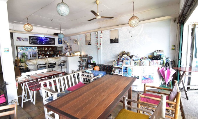 Downtown Krabi Casa | Blue Juice