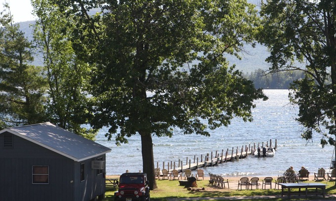 Lake George Hotel | Blue Lagoon Resort