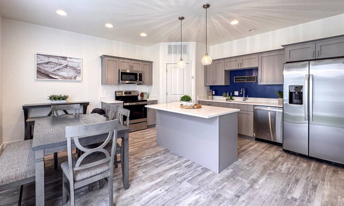 Garden City Villa | Blue Lake Haven Townhouse