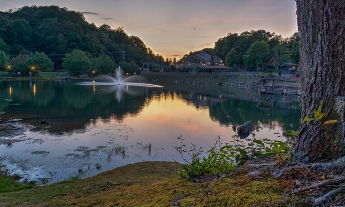 Banner Elk Villa | Blue Ridge Village (Banner Elk) - 1 Bedroom Villa