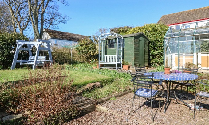 Auchmithie Cabaña | Blue Skies Cottage