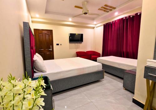 Lahore Hotel | Blue Sky Hotel