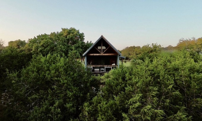Dripping Springs Cabina | Blue Bonnet, Cozy Cabin w/ view and Pro Coffee Setup