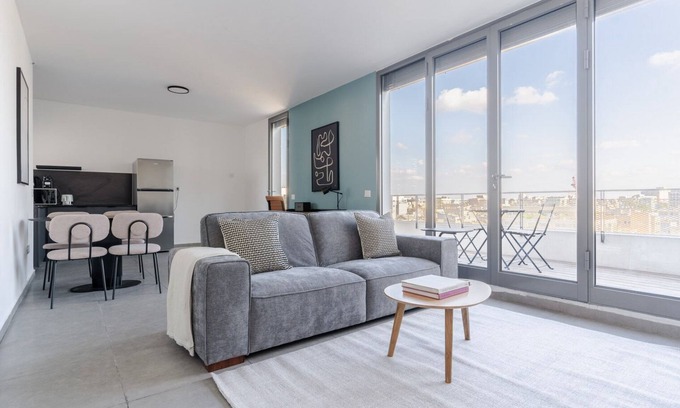 Florentin Apartamento | Blueground | Florentin, Spacious, Balcony (TLV-26)