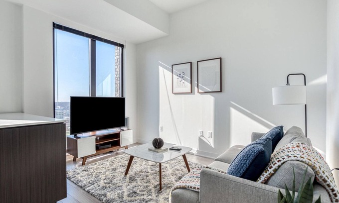 Reston Apartamento | Blueground | Hunter Mill District, pool, nr Lake Fairfax