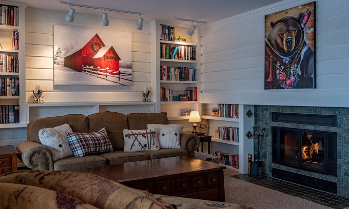 Elkhorn Village Condominio | Bluff Condo 4014 - Elkhorn Amenities & Incredible Mountain Views