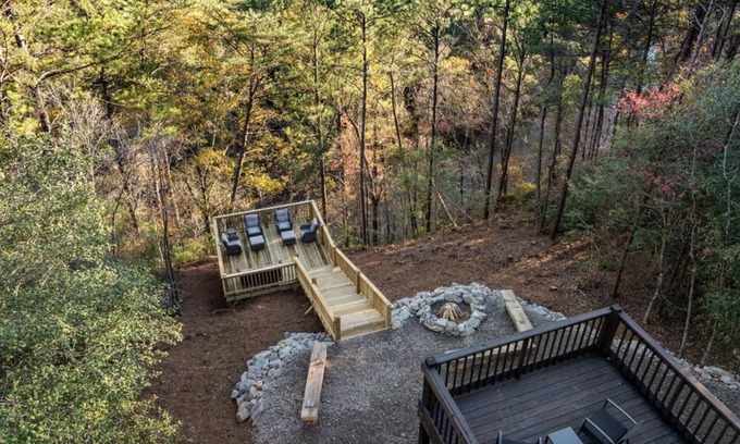 Jasper Casa | Bluffs of Blackwater, a Private Upscale Nature Retreat