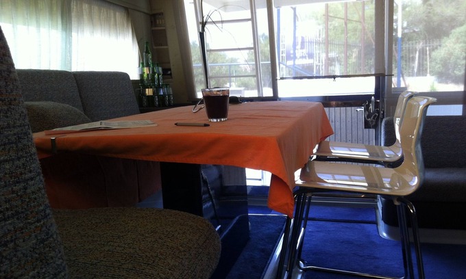 Mikrolimano Alquiler De Eote | Barco Ferretti Altura 49 M / Y en Mikrolimano