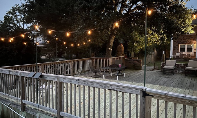 Willoughby Spit Apartamento | Boat House Studio - Water Front Pets WiFi Smart TV by RedAwning