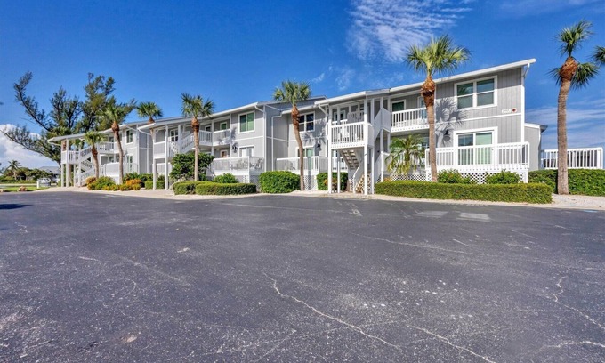 Boca Grande Condominio | Boca Grande North #58: 2-Bedroom Condo with Ocean Views in Boca Grande, FL