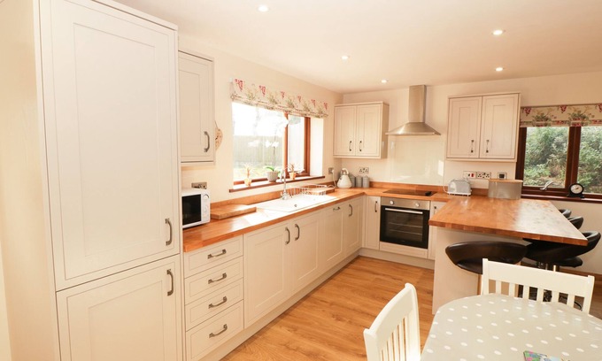 Llanerchymedd Cabaña | Bodneithior